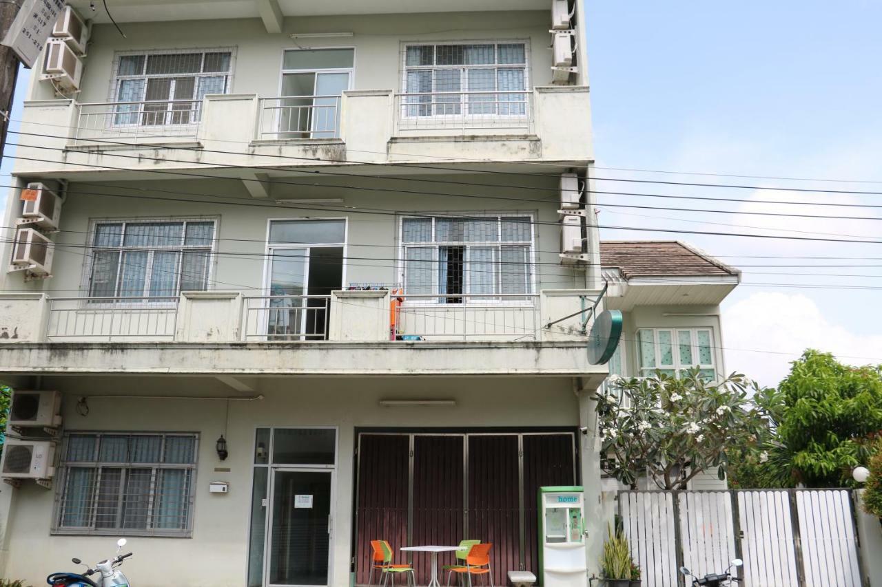 J Home Apartment Hadyai Hat Yai Exterior photo