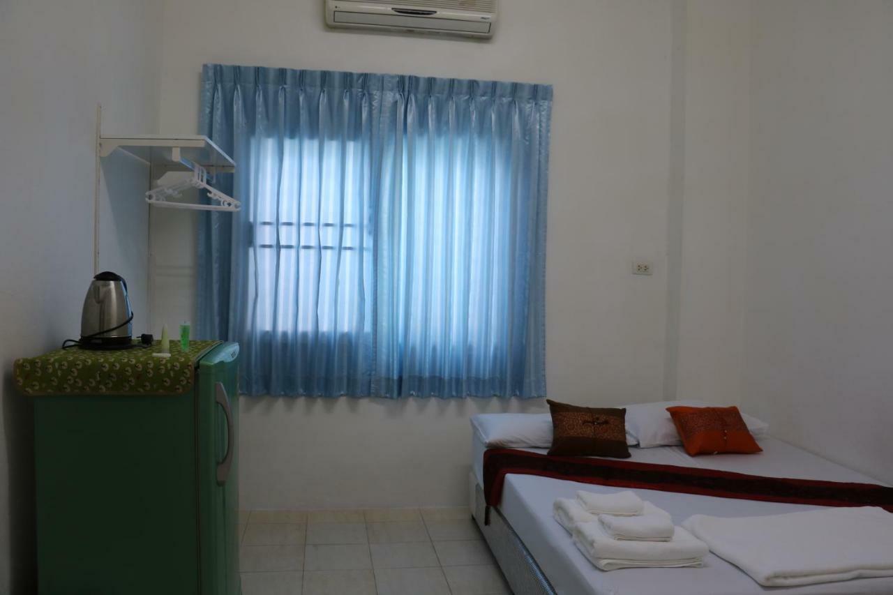 J Home Apartment Hadyai Hat Yai Exterior photo